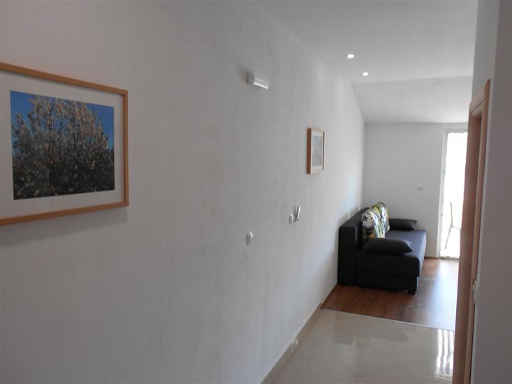 Apartment A2, for 5 persons