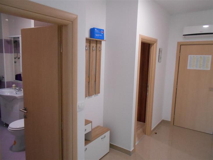 Apartment A2, for 5 persons