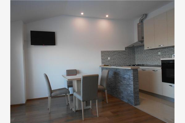 Apartment A2, for 5 persons