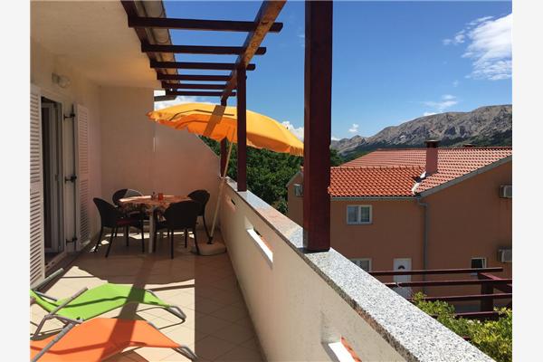 Apartment A2, for 4 persons