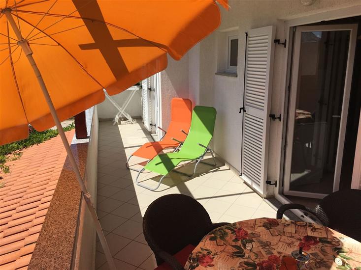 Apartment A2, for 4 persons