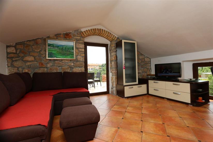 Apartment A1, for 7 persons