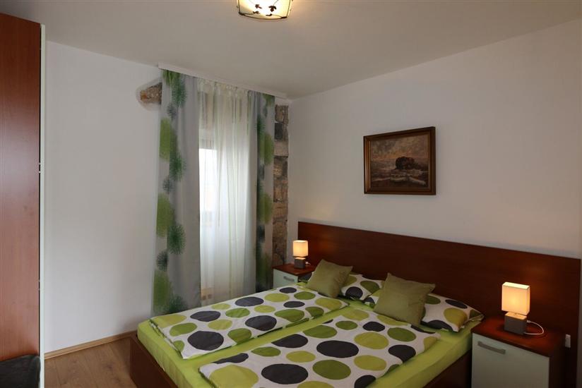 Apartment A1, for 7 persons