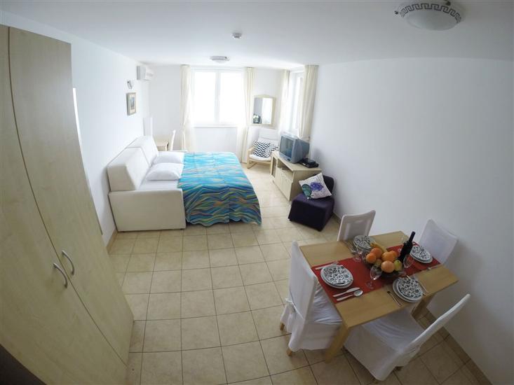 Apartment A2, for 4 persons