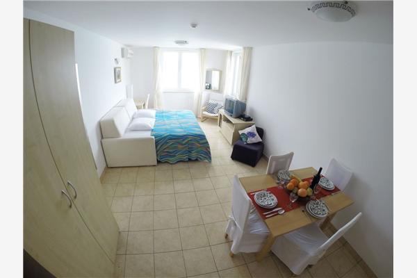 Apartment A2, for 4 persons
