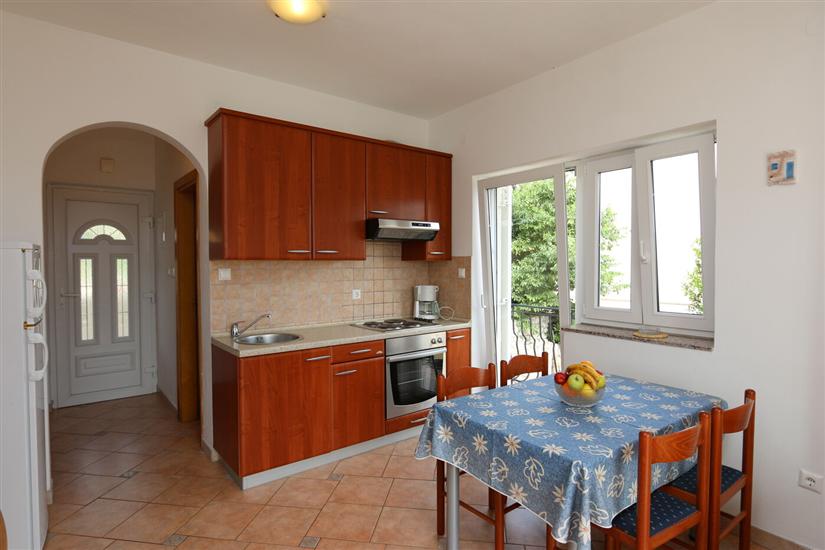 Apartman A2, na 6 osebe