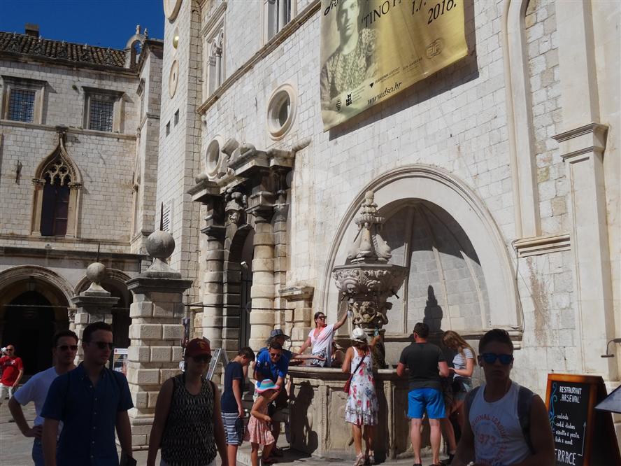 Luza-Square-Dubrovnik