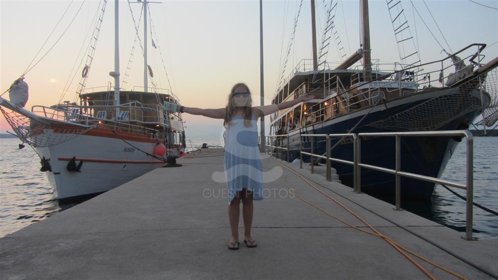 Small-cruise-ships-in-a-port