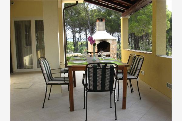 Apartment A1, for 5 persons