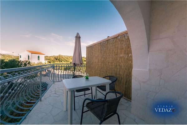 Apartment A2, for 3 persons