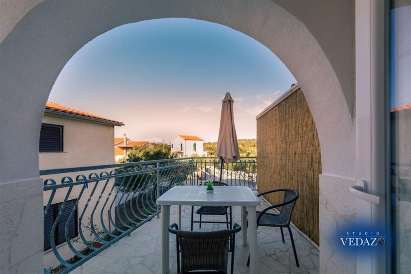 Apartment A2, for 3 persons