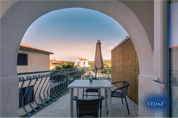 Apartment A2, for 3 persons