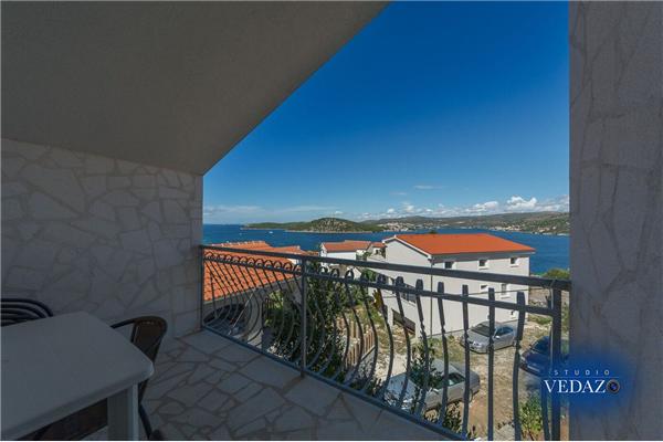 Apartment A3, for 6 persons