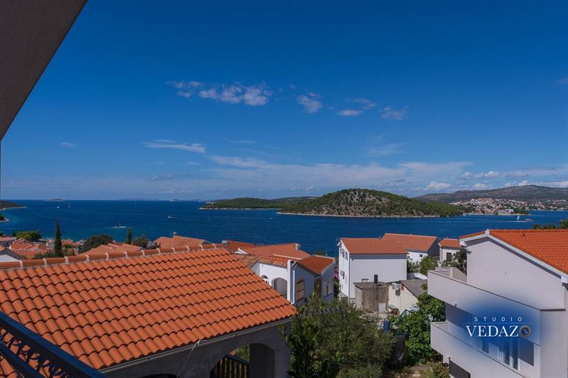 Apartment A3, for 6 persons