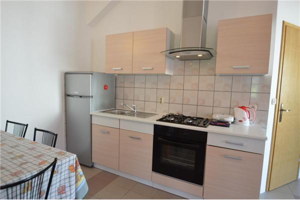 Apartment A3, for 5 persons