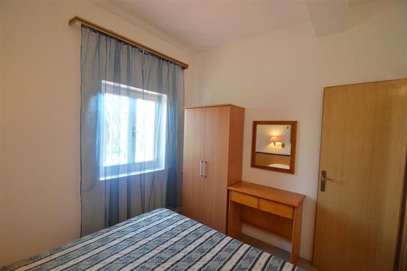 Apartment A3, for 5 persons