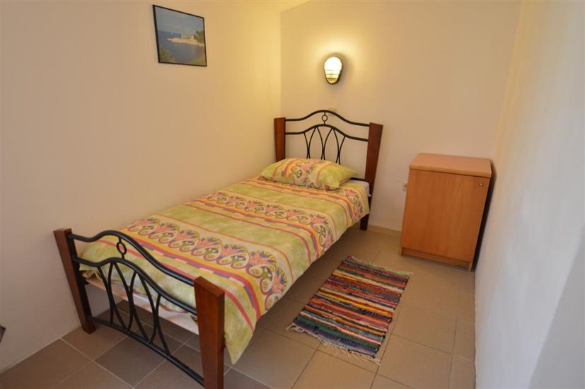 Apartment A3, for 5 persons