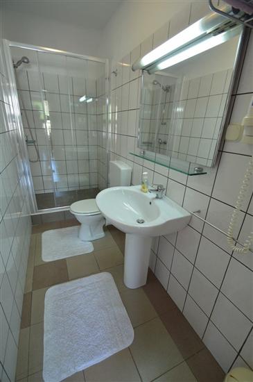 Apartment A3, for 5 persons