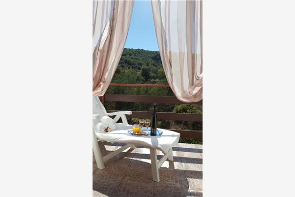 Apartment A1, for 7 persons