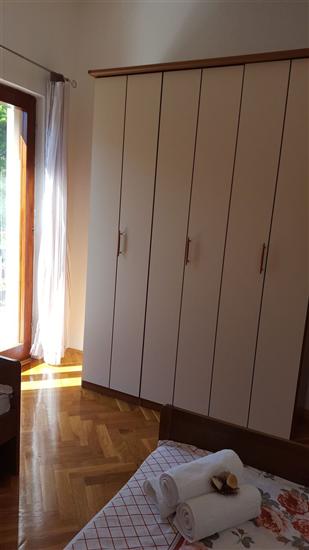 Apartment A1, for 7 persons