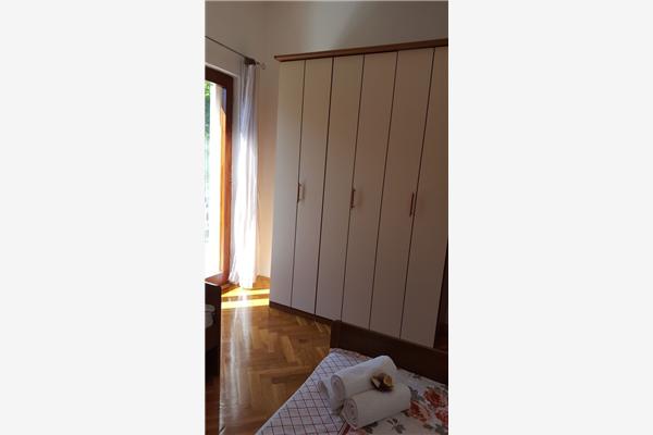 Apartment A1, for 7 persons