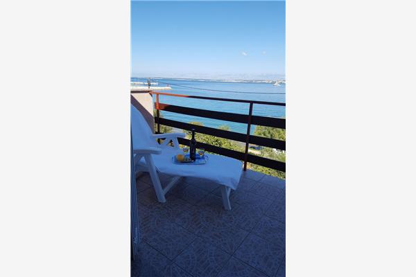 Apartment A1, for 7 persons