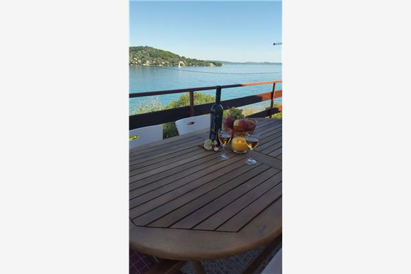 Apartment A1, for 7 persons