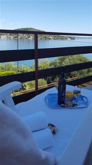 Apartment A1, for 7 persons