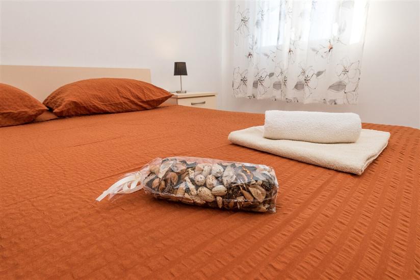 Apartment A1, for 6 persons