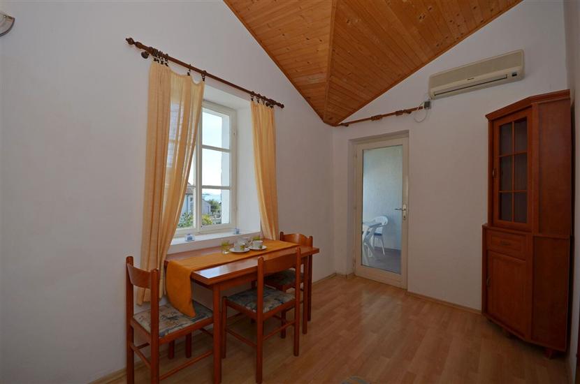 Apartman A4, za 3 osoba/e