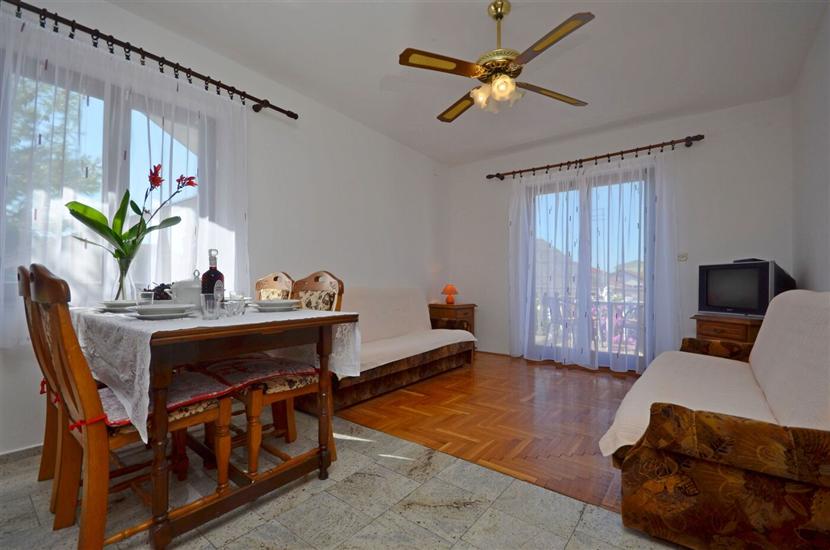 Apartment A2, for 4 persons