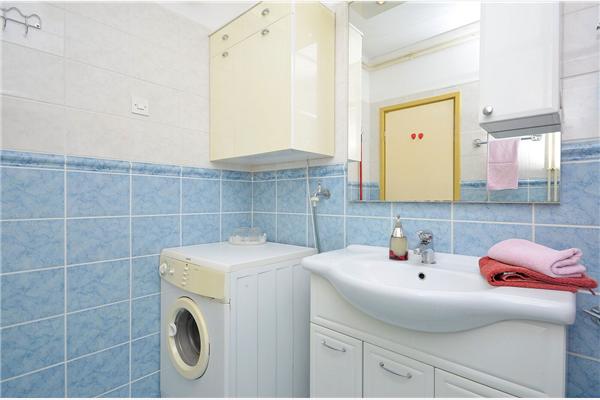 Apartment A4, for 5 persons