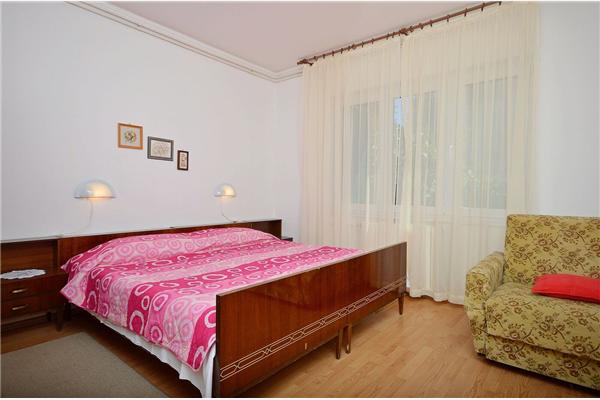 Apartment A4, for 5 persons