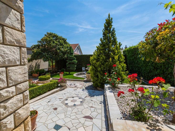 Апартамент Dijana