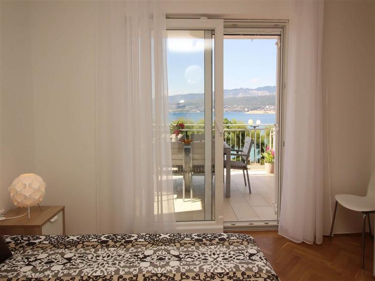 Apartment A1, for 5 persons