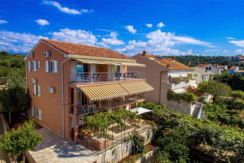 Apartments Ivan Sea View Lun