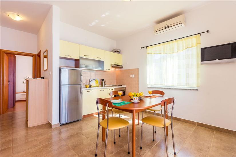 Apartment A2, for 4 persons