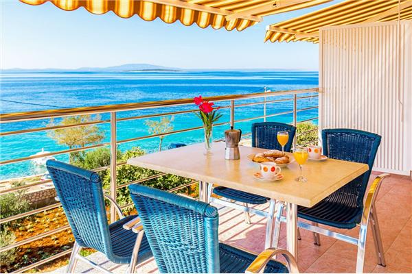 Apartment A2, for 4 persons