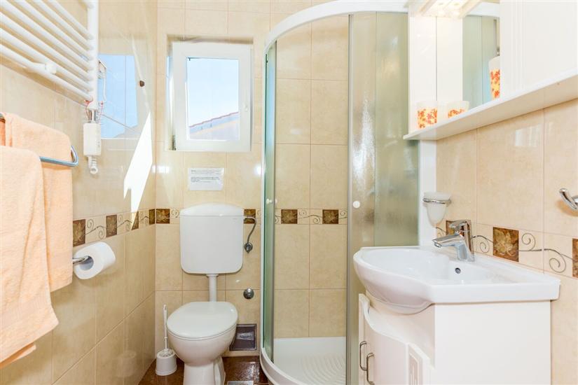 Apartment A2, for 4 persons