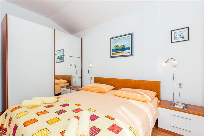 Apartment A2, for 4 persons