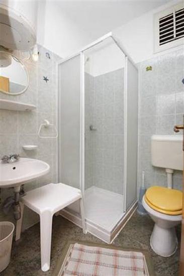 Apartment A1, for 5 persons