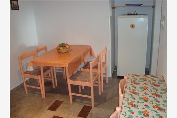 Apartment A1, for 5 persons