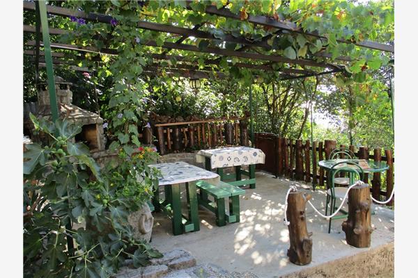 Apartment A1, for 5 persons