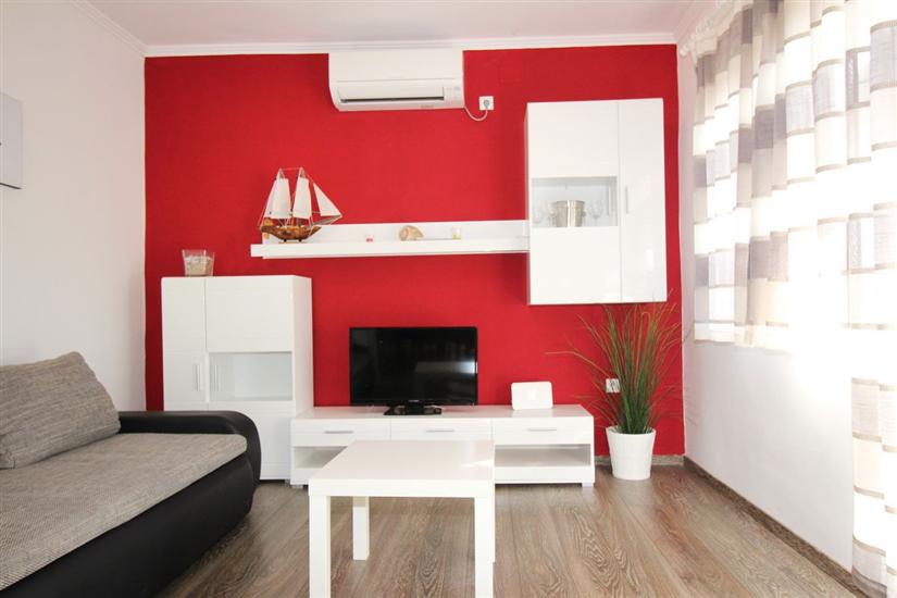Apartment A1, for 5 persons