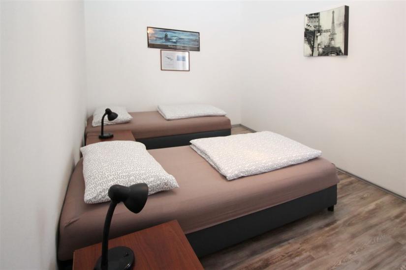 Apartment A1, for 5 persons