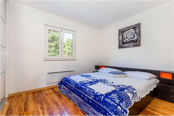 Apartment A1, for 6 persons