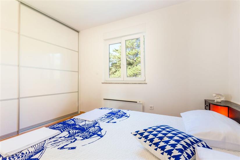 Apartment A1, for 6 persons