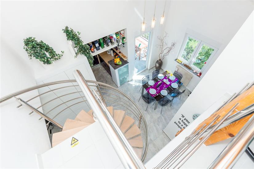 Apartment A1, for 6 persons