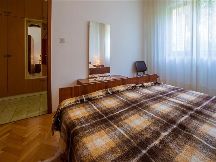 Apartment A1, for 6 persons