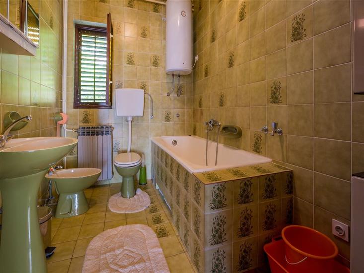 Apartment A1, for 6 persons